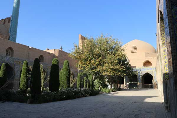 Madrasa Naseriyeh inside Abbasi Great Mosque
